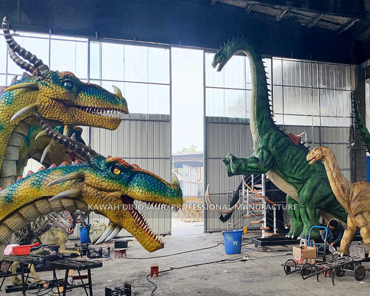 4 Animatronic Dragon Model and other dinosaur statues are quality testing.