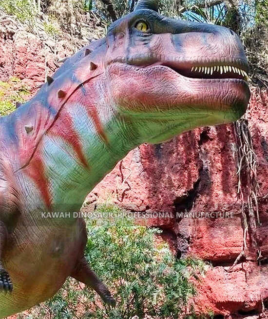 Grande dinosauro carnivoro Aqua River Park (6)