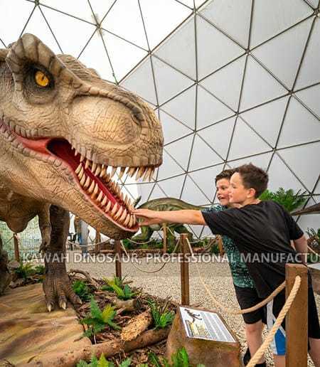 Ļaujiet man to sajust Life Size Dinosaur Dinopark Tatry (6)