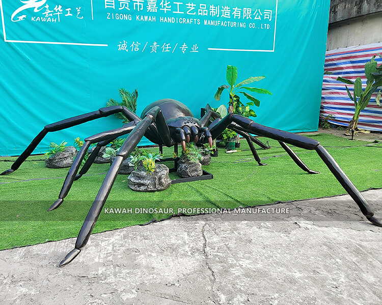 2.5M Black Spider Model with Movements Sound Animatronic