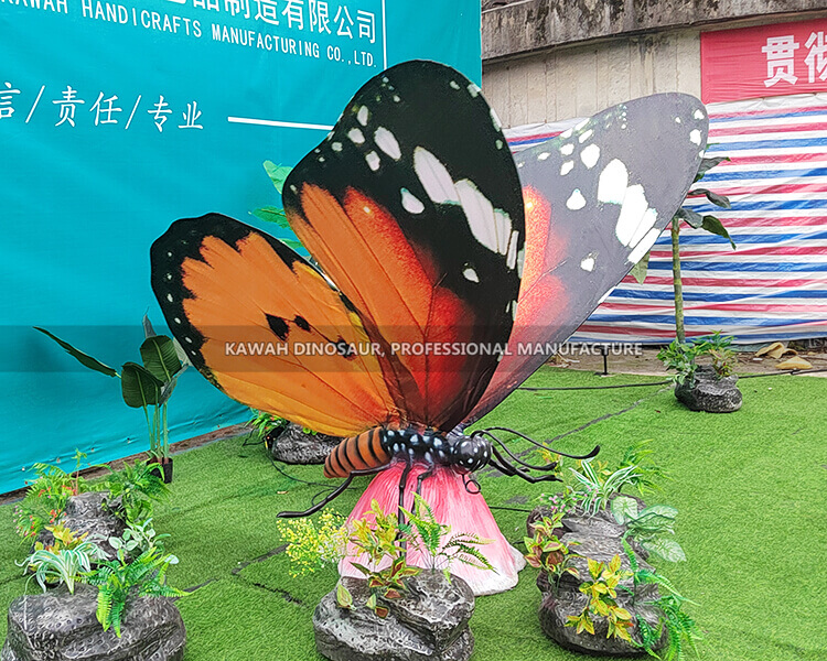 butterfly Articulated Monarch Butterfly (Papillon Monarque articulé