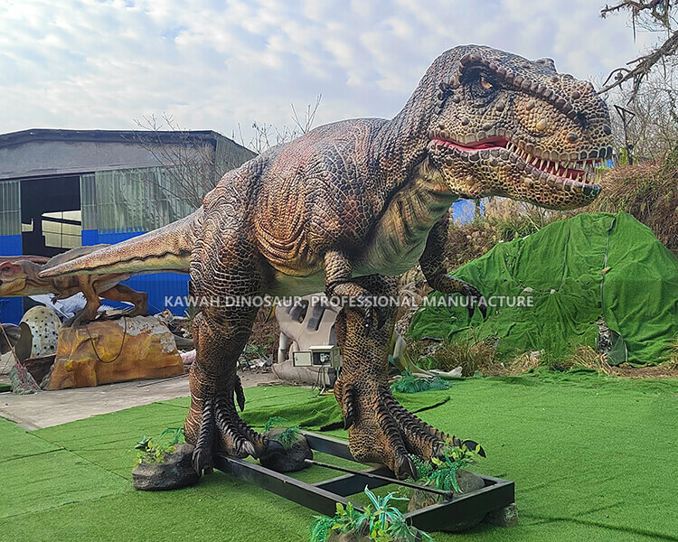 ティラノサウルス・レックス 全長7メートル アニマトロニクス