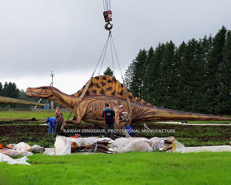 10 Meters Spinosaurus installation (1)