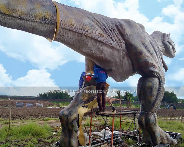 Россиядә 15 метр T-Rex урнаштыру (2)