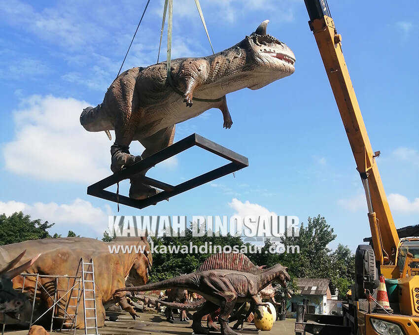 2 Deliver dinosaurs to domestic customers of Gansu