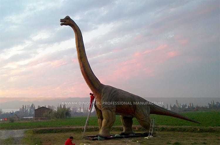 Installazzjoni ta' 20 metru Brachiosaurus (6)