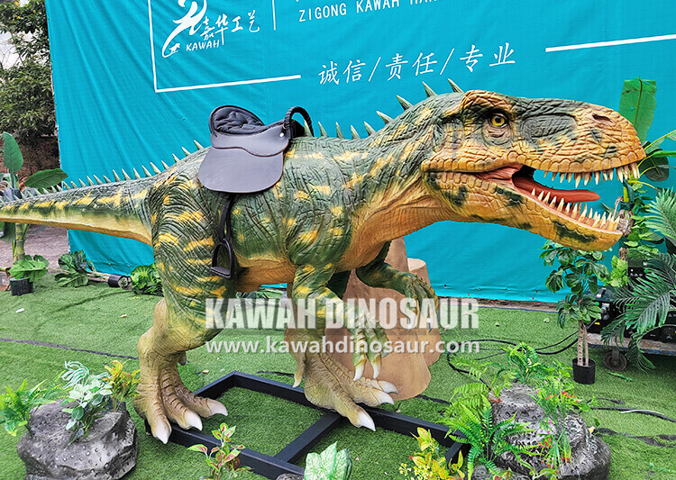 3 A batch of  Animatronic Dinosaur Rides products are sent to Dubai.
