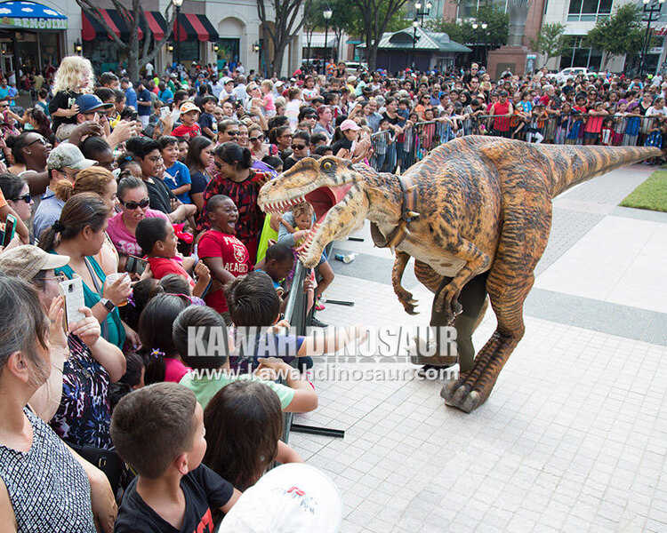 3 kawah proizvoda predstavljanje kostima dinosaura