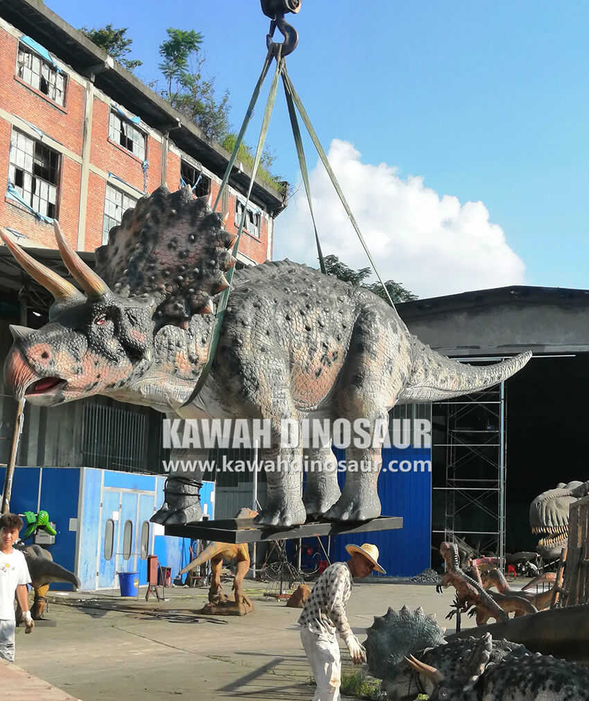 5 Deliver dinosaurs to domestic customers of Gansu