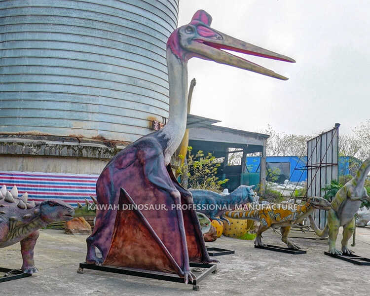 5 Giant Animatronic Dinosaur Quetzalcoatlus Model customized by a regular customer.