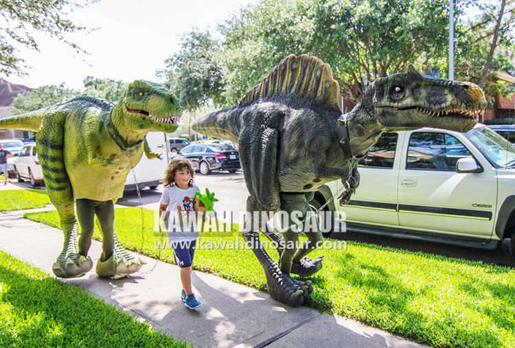 5 kawah produktu ieviešanas dinozauru kostīmi