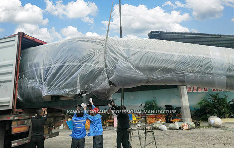 A batch of dinosaurs model loading container (3)