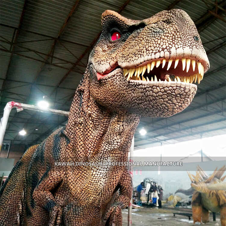 Animatronic dinosaur costume production (2)