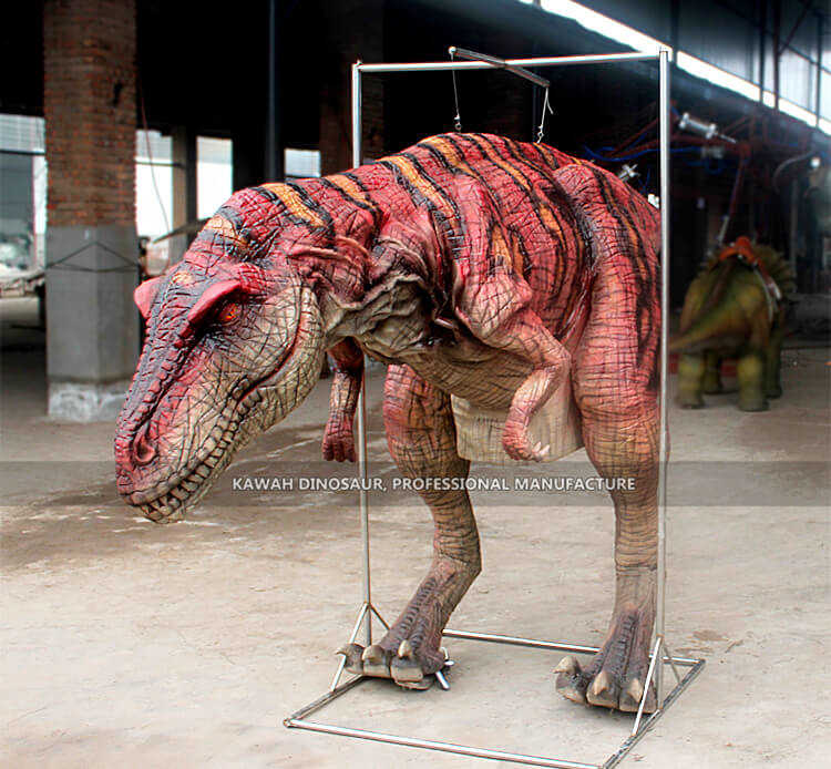 Animatronic dinosaur costume production (4)