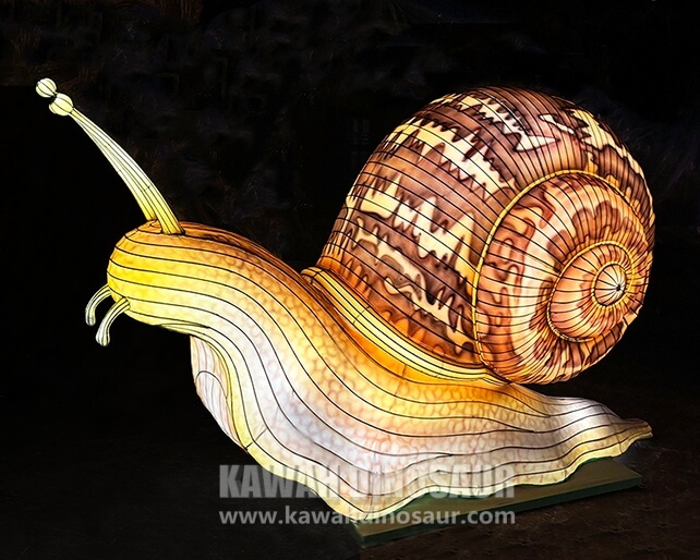 Lanternes en forme d'escargot créatives aux designs uniques, idéales pour les festivals, les jardins et les attractions familiales.