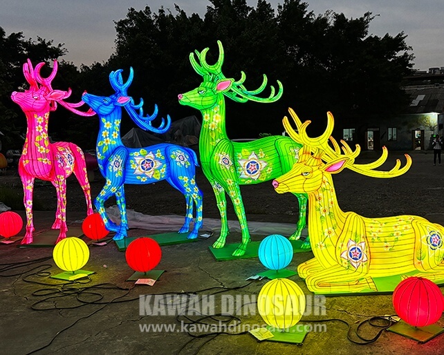 Lanternes personnalisées représentant des animaux et arborant des motifs de cerfs colorés, parfaites pour les festivals, les zoos et les illuminations extérieures.