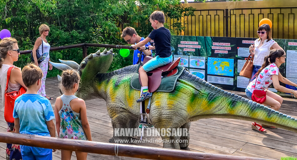 Dinosaur Ride on kawah dinosaur