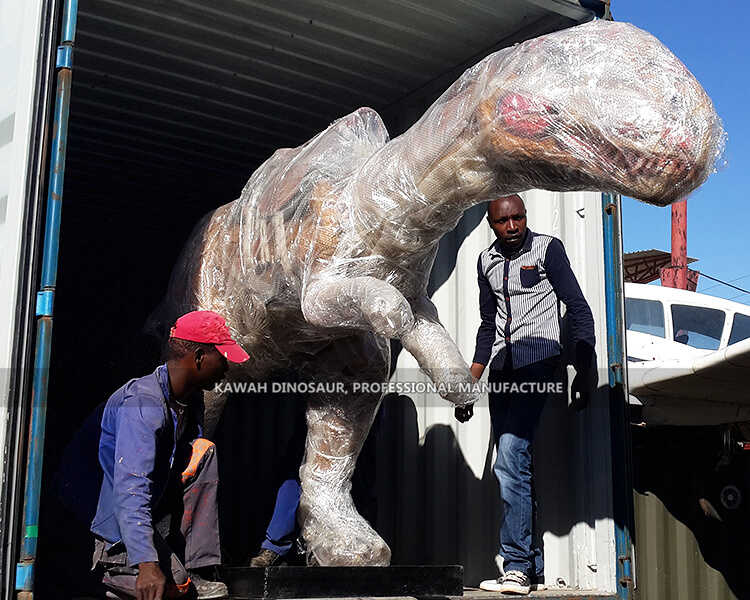 Dinosaurs arrive in South Africa (2)