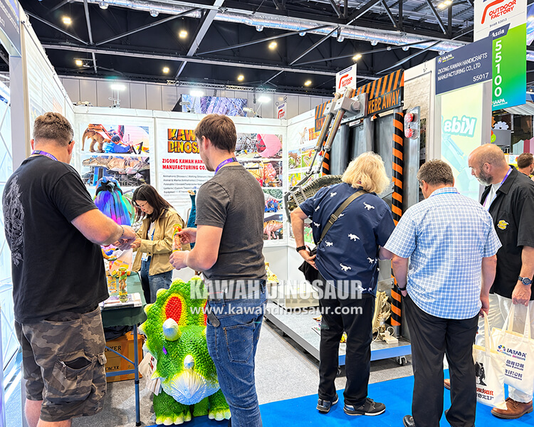 Kawah Dinosaur Concludes IAAPA Expo