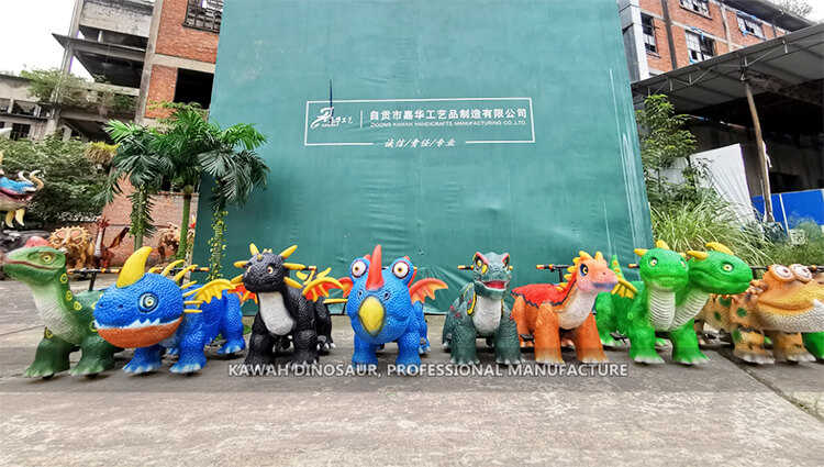 Kiddie dinosaur rides ready to transport to amusement park in Romania (4)