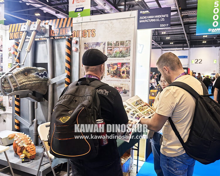 kawah dinosaur company IAAPA Europe